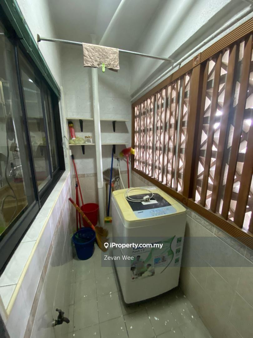 Condominium for Sale in Vista Komanwel C by Zevan Wee - iProperty.com.my