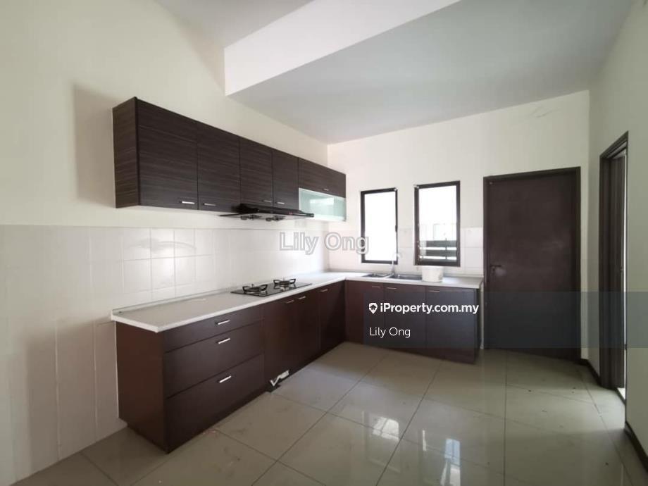 3-storey Terraced House for Sale in SOUTHBAY RESIDENCE, Batu Maung by Lily Ong - iProperty.com.my
