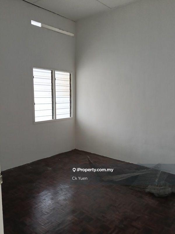 1-storey Terraced House for Sale in Taman Boon Bak, Ipoh by Ck Yuen - iProperty.com.my