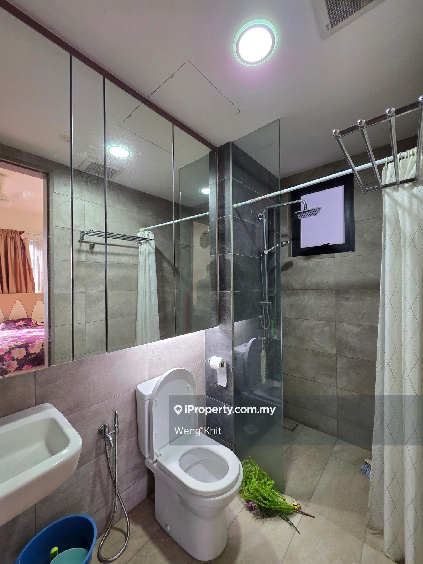 Condominium for Sale in Bennington Residences @ SkyArena by Weng Khit - iProperty.com.my