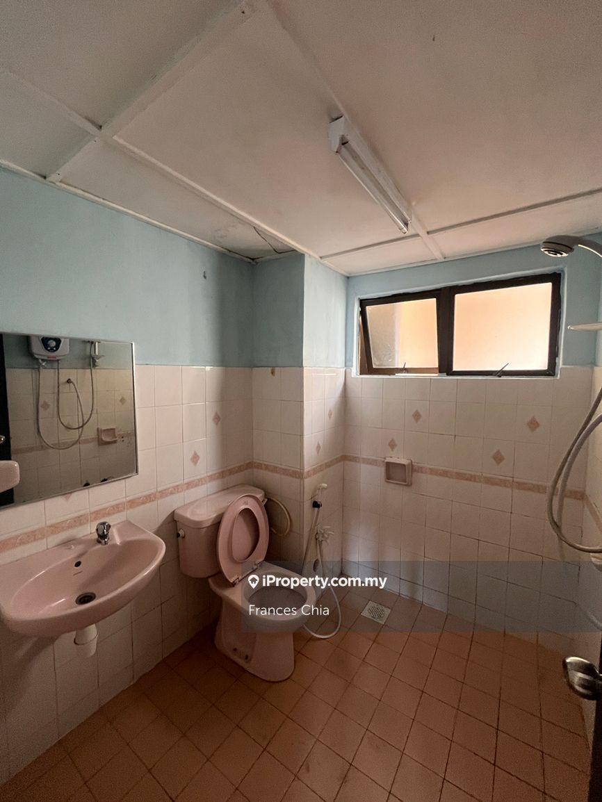 Condominium for Sale in Vista Komanwel C by Frances Chia - iProperty.com.my