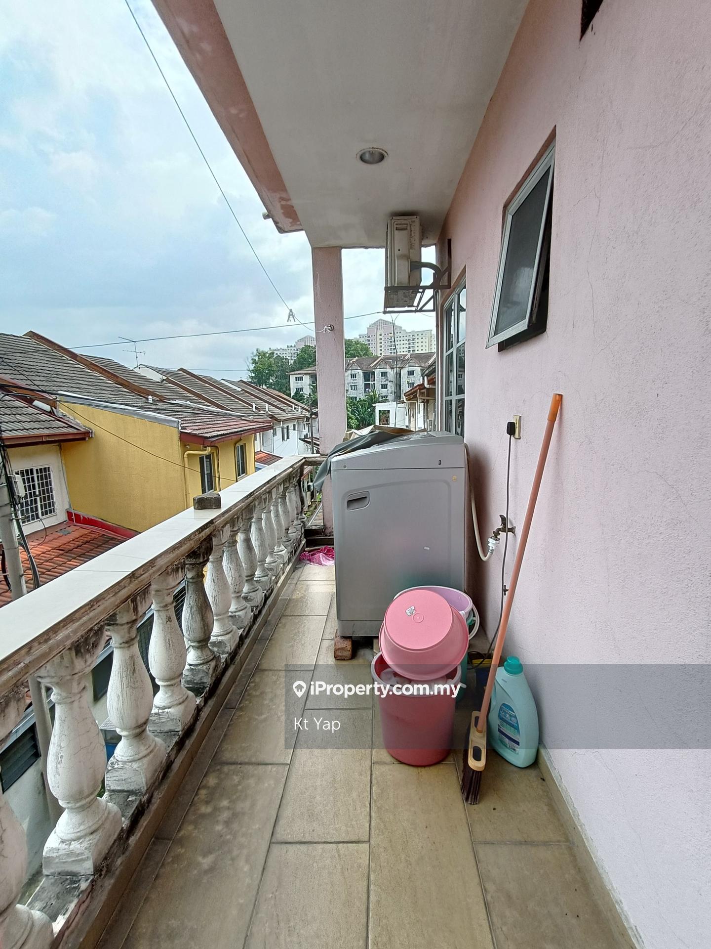 Rumah Berangkai 2 Tingkat untuk Dijual di Taman Sungai Besi Indah, Balakong, Sungai Besi, Seri Kembangan oleh Kt Yap - iProperty.com.my
