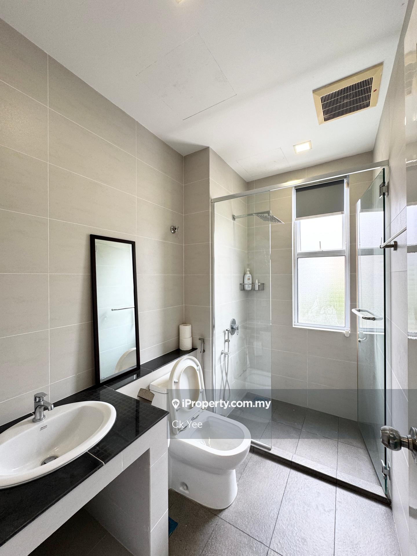 Rumah Berangkai 3 Tingkat untuk Dijual di Seri Jalil, Bukit Jalil oleh Ck Yee - iProperty.com.my