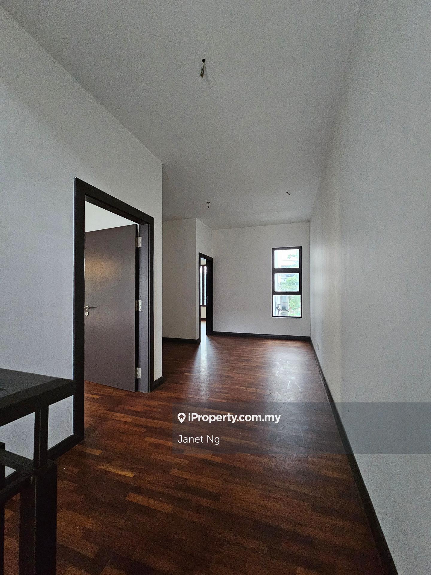 Rumah Berkembar untuk Dijual di Subang Jaya, Selangor oleh Janet Ng - iProperty.com.my