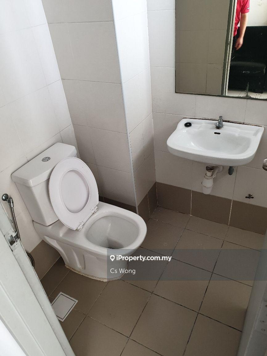 Service Residence for Sale in Menara Rajawali by Cs Wong - iProperty.com.my