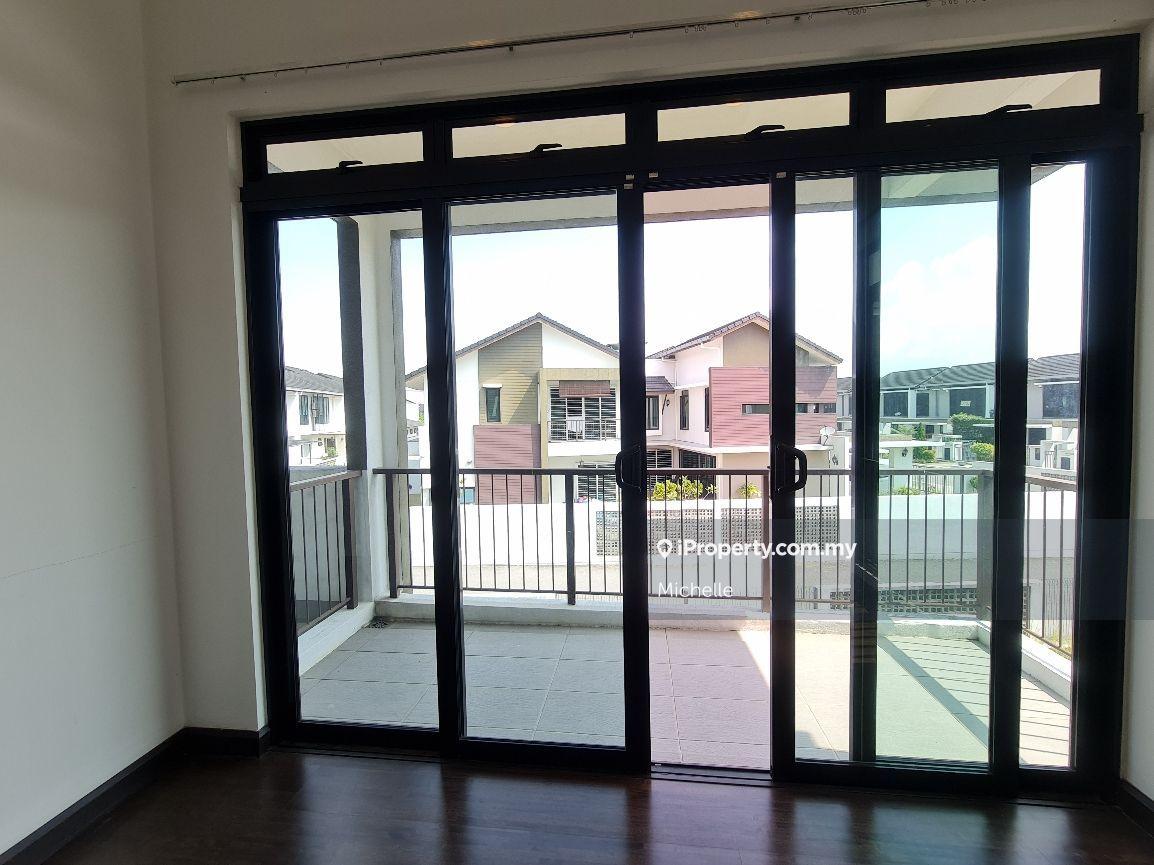 Rumah Berangkai 2 Tingkat untuk Dijual di Elmina, Shah Alam oleh Michelle - iProperty.com.my