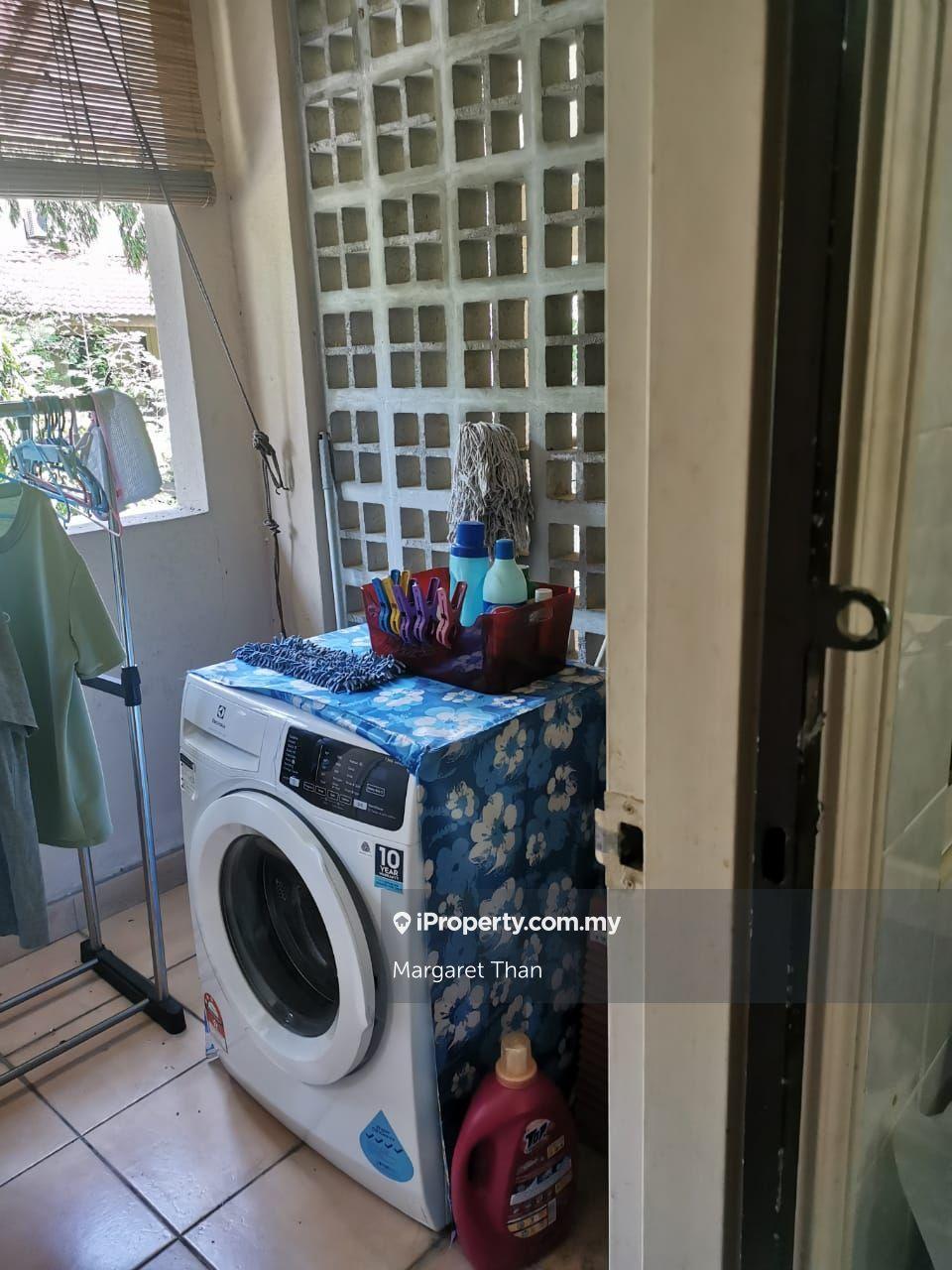 Townhouse for Sale in Parkville, Sunway Damansara, Kota Damansara by Margaret Than - iProperty.com.my