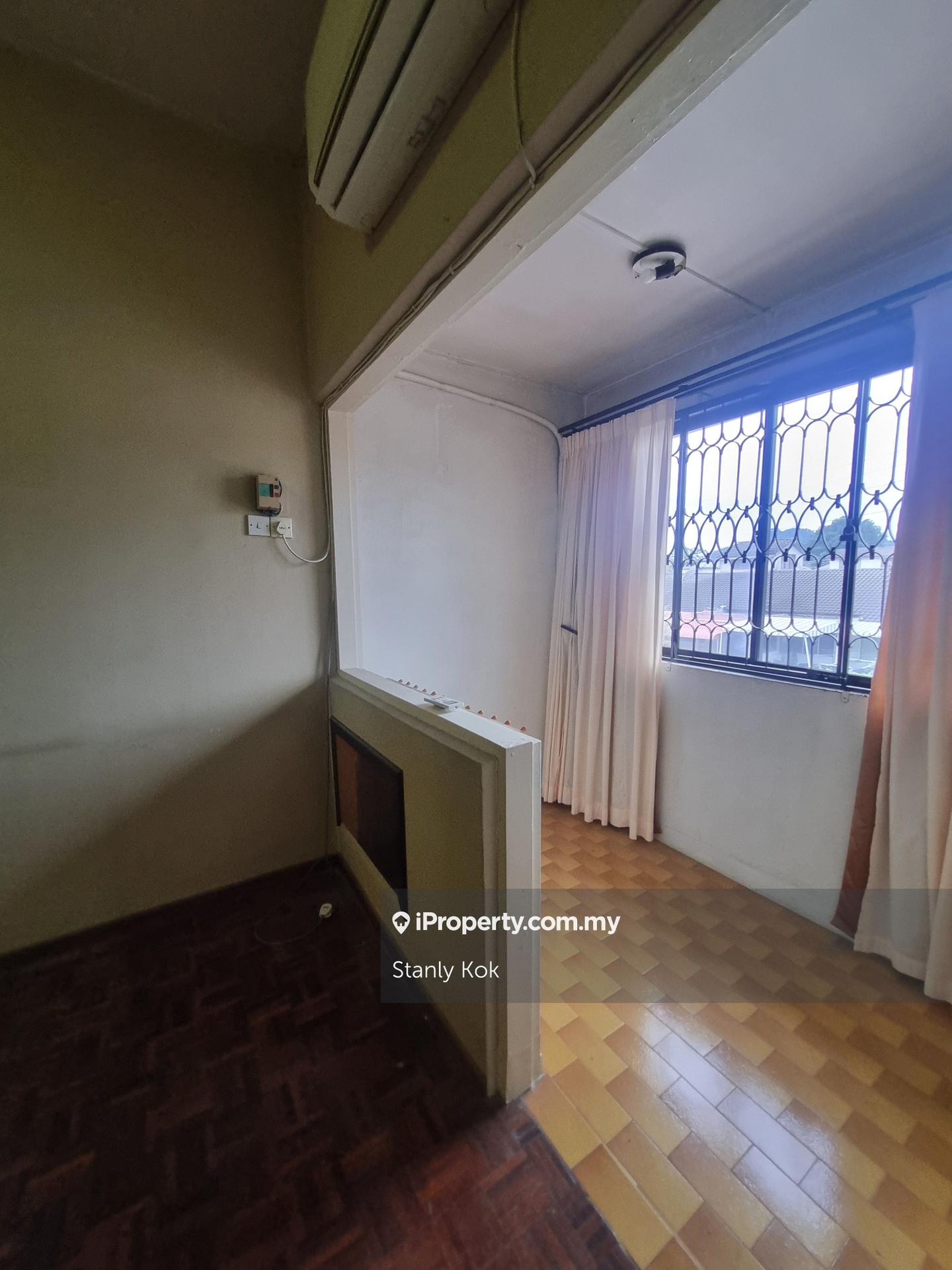2-storey Terraced House for Sale in Taman Rapat Indah, Ipoh by Stanly Kok - iProperty.com.my