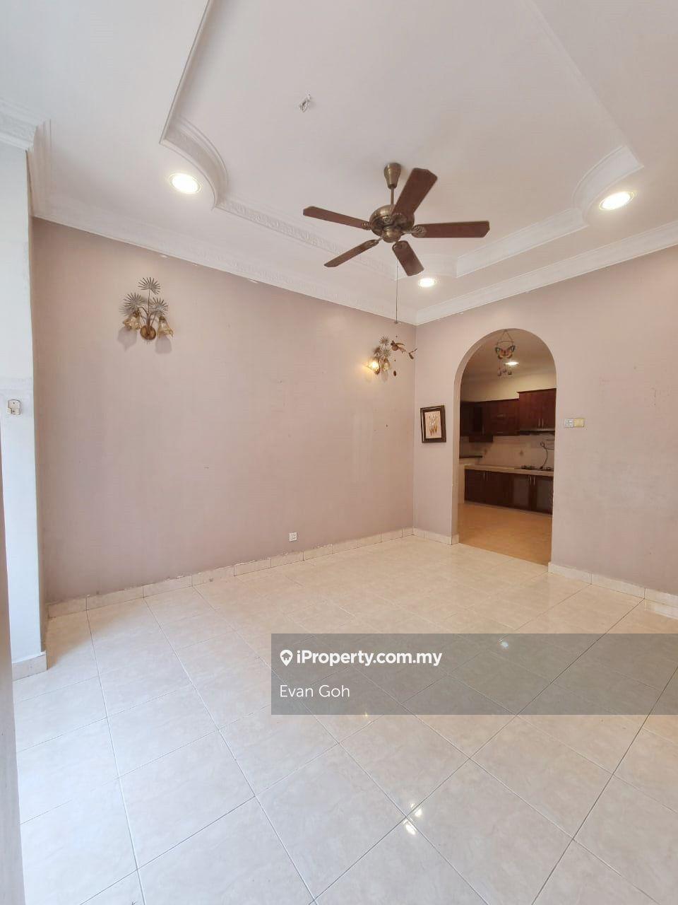 Rumah Berkembar untuk Dijual di Bandar Bukit Puchong 2, Puchong oleh Evan Goh - iProperty.com.my