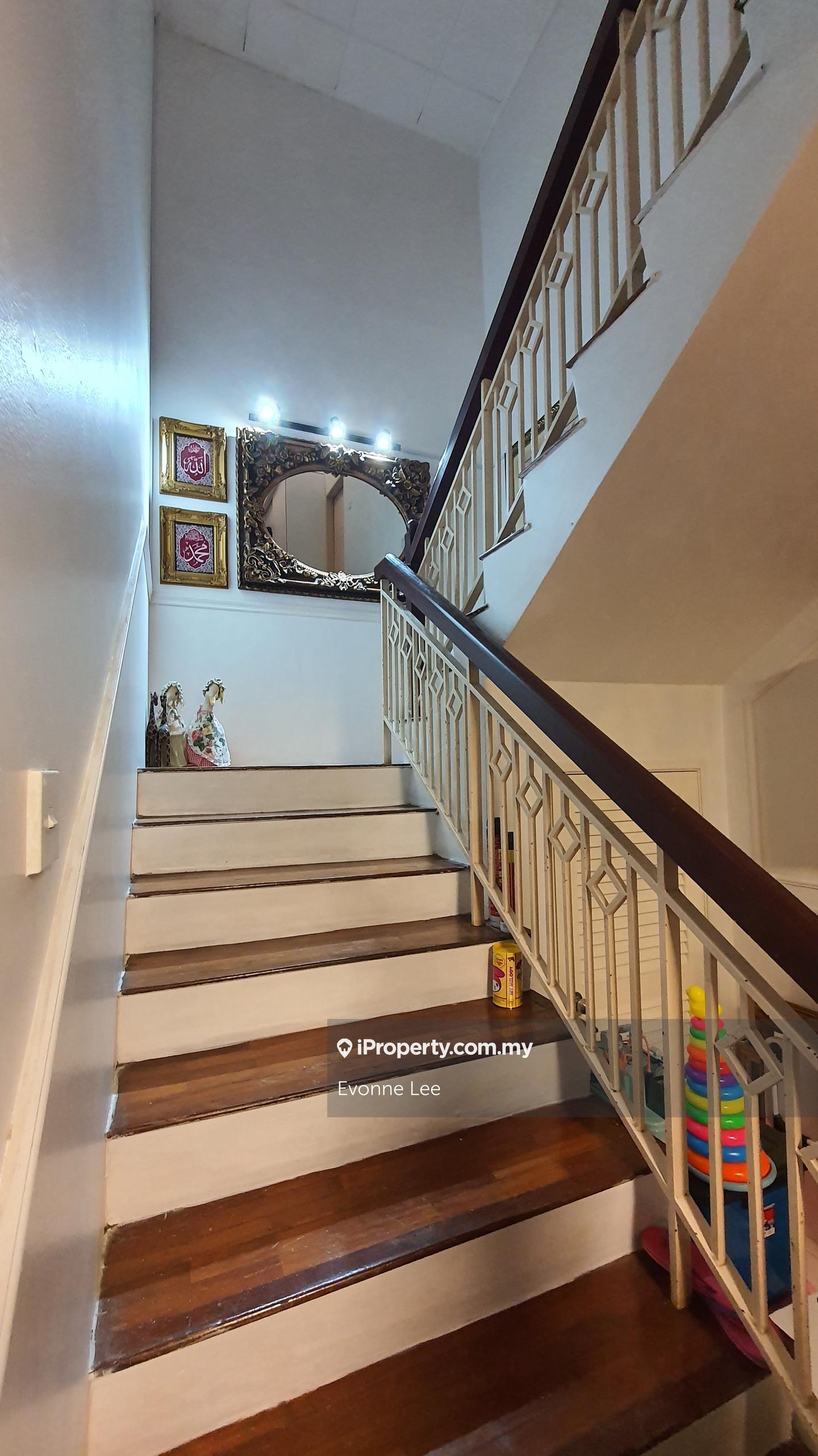 Rumah Berangkai 2 Tingkat untuk Dijual di Mutiara Homes, Mutiara Damansara, Petaling Jaya oleh Evonne Lee - iProperty.com.my