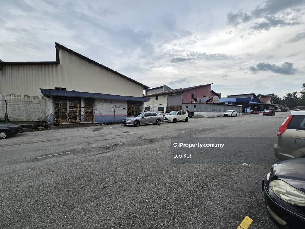 Shop for Sale in Red Ruby Shoplot Taman Universiti Indah, Seri Kembangan by Leo Koh - iProperty.com.my