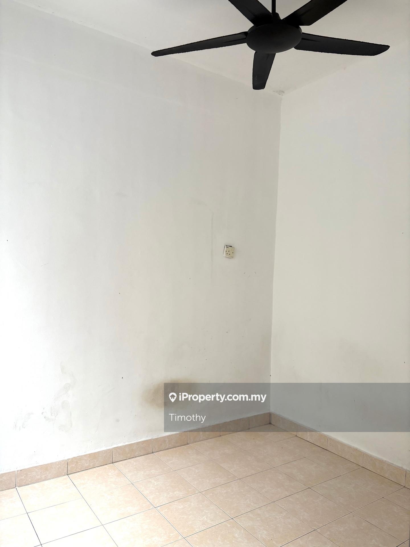 Apartment for Sale in Pangsapuri Pasir Puteri by Timothy - iProperty.com.my