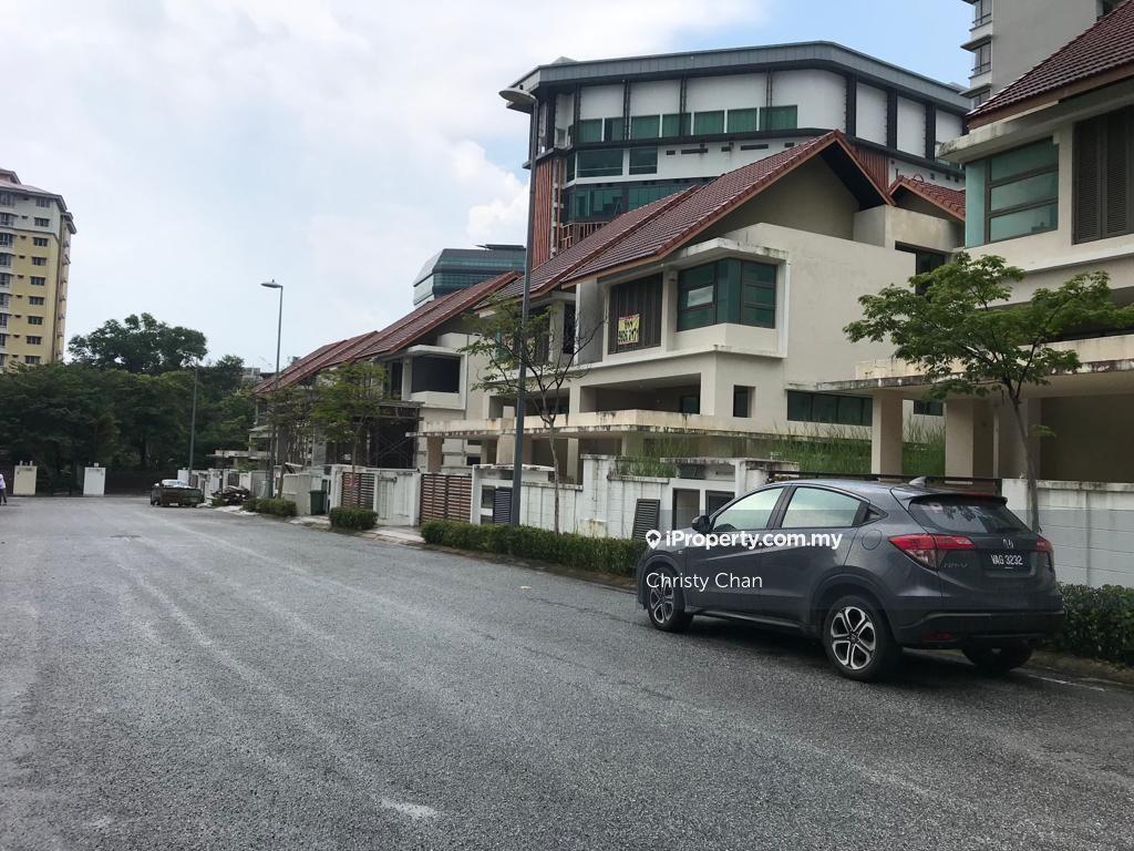 Rumah Berkembar untuk Dijual di Taman Bukit Mandarina, Cheras oleh Christy Chan - iProperty.com.my