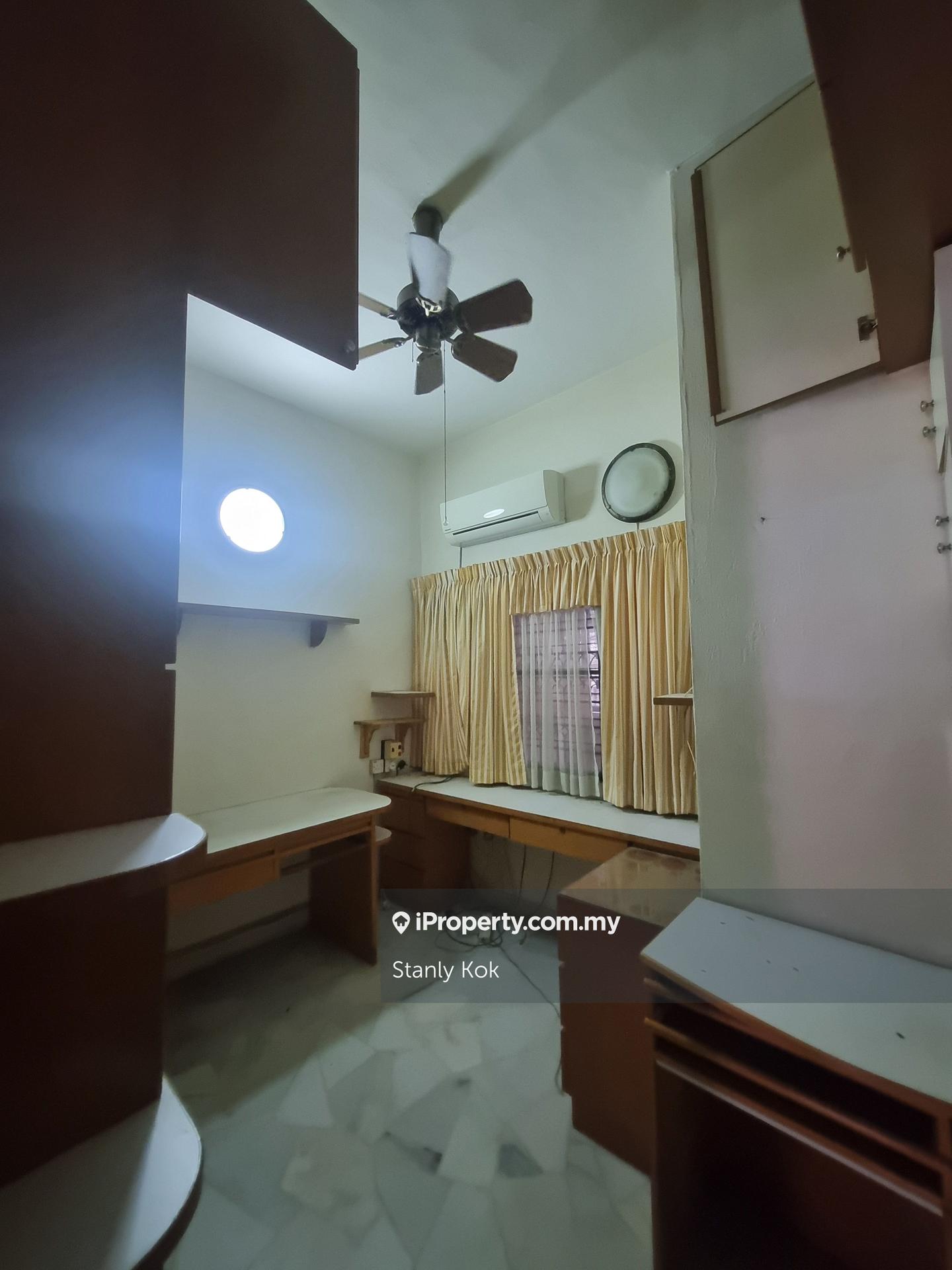 2-storey Terraced House for Sale in Taman Rapat Indah, Ipoh by Stanly Kok - iProperty.com.my
