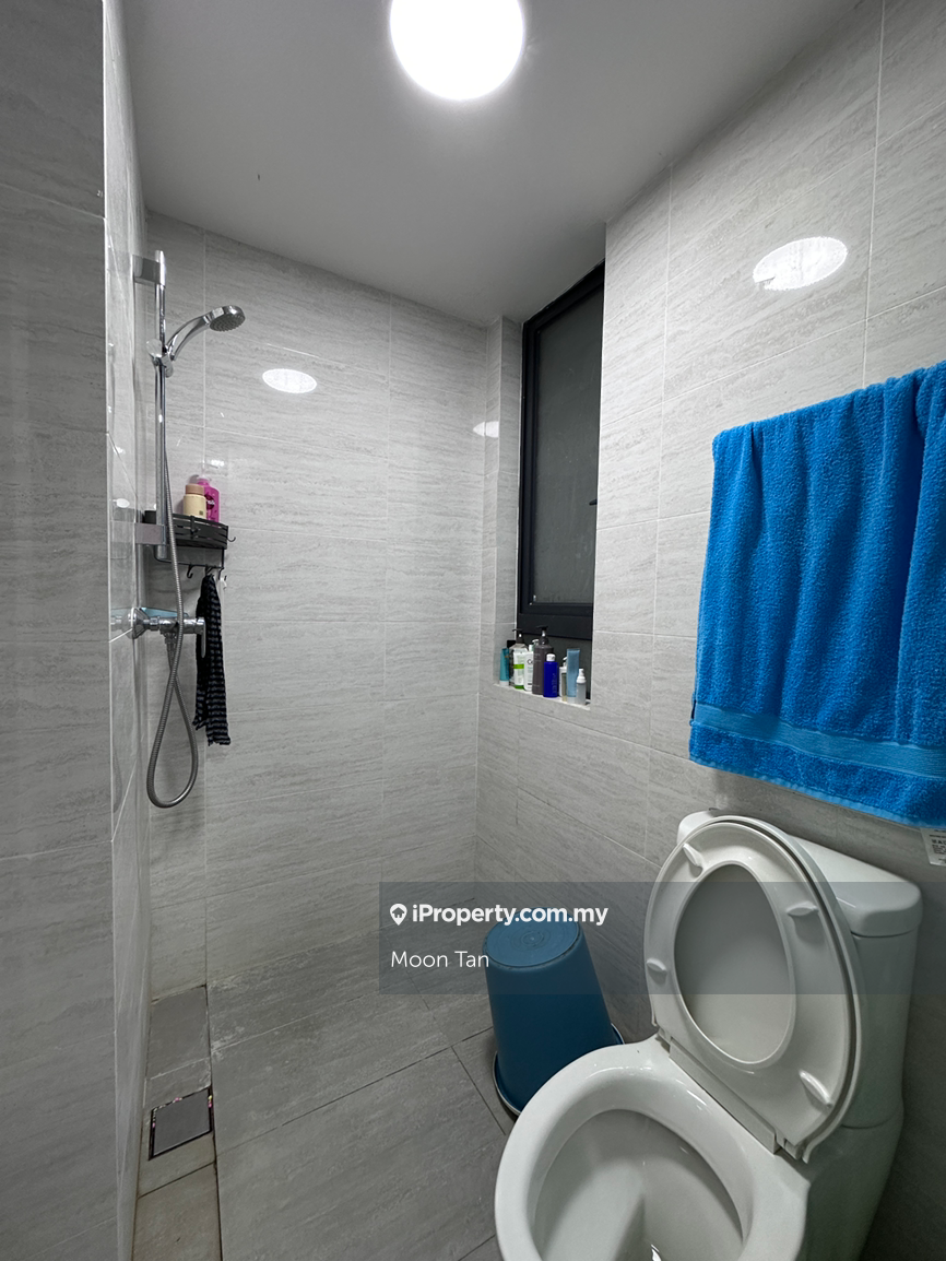 Service Residence for Sale in Baron Residence @ Lake City by Moon Tan - iProperty.com.my