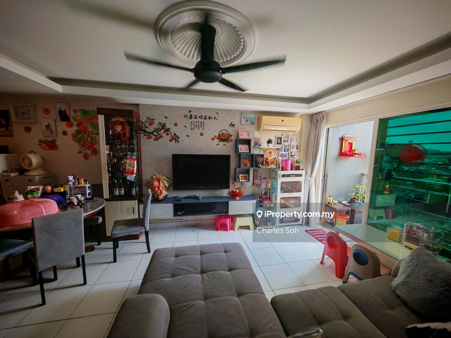 Kondominium untuk Dijual di First Residence (Residensi Unggul) oleh Charles Soh - iProperty.com.my