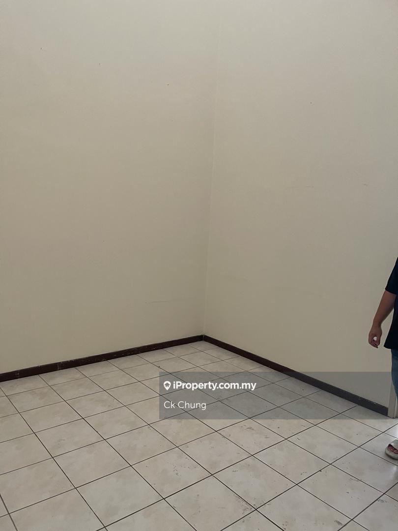 2-storey Terraced House for Sale in Taman Usahawan, Kepong by Ck Chung - iProperty.com.my