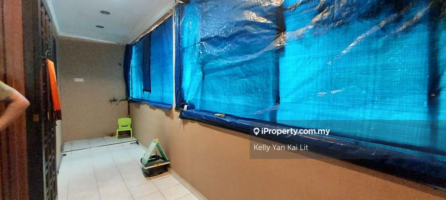 Rumah Berangkai 2 Tingkat untuk Dijual di Bandar Bukit Tinggi 2, Klang oleh Kelly Yan Kai Lit - iProperty.com.my