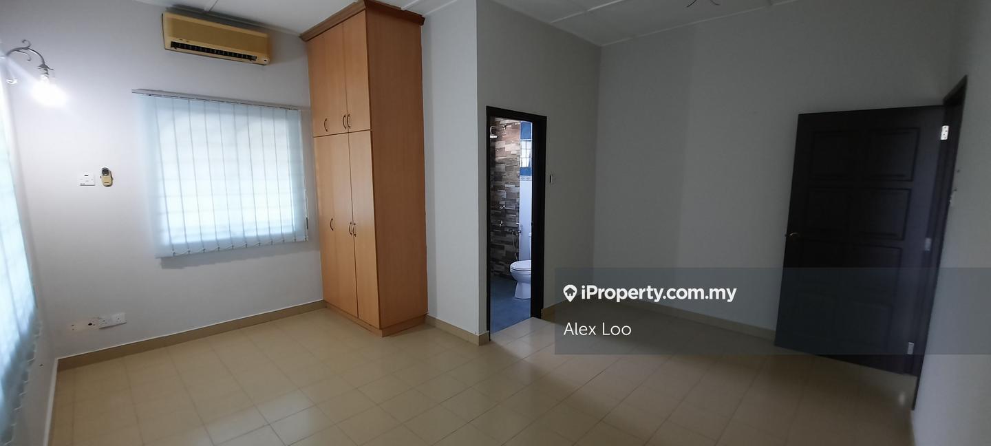 Bungalow House for Sale in Taman Ampang Utama, Ampang by Alex Loo - iProperty.com.my