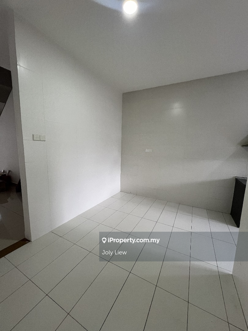 Rumah Berangkai 2 Tingkat untuk Dijual di Alam Damai, Cheras oleh Joly Liew - iProperty.com.my