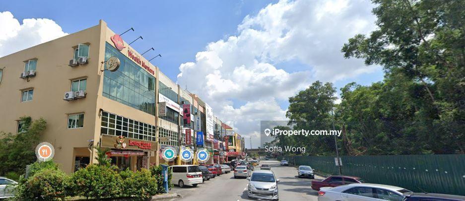 Shop for Rent in Bandar Puteri Puchong, Puchong by Sofia Wong - iProperty.com.my