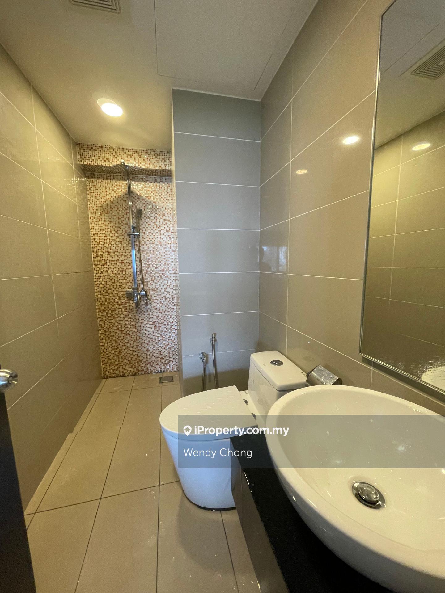 Service Residence for Sale in D'Latour by Wendy Chong - iProperty.com.my