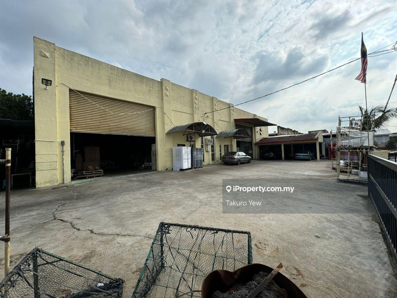 Semi-D Kilang untuk Dijual di Nilai 3, Nilai oleh Takuro Yew - iProperty.com.my