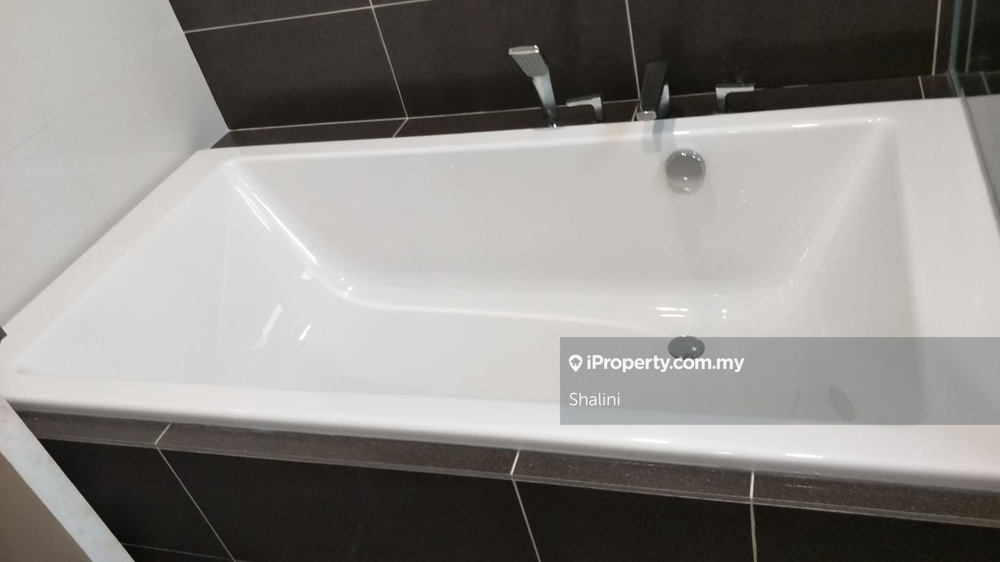 Rumah Berkembar untuk Dijual di Saujana Impian, Kajang oleh Shalini - iProperty.com.my