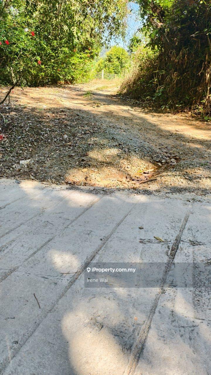 Tanah Pertanian untuk Dijual di Freehold Durian Farm with stream for Sales, Lenggong oleh Irene Wai - iProperty.com.my