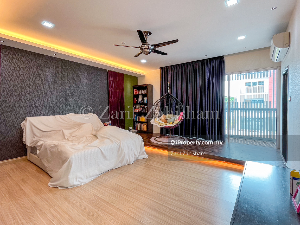 Rumah Berangkai 2 Tingkat untuk Dijual di Taman Nadayu 92, Kajang oleh Zarif Zahisham - iProperty.com.my