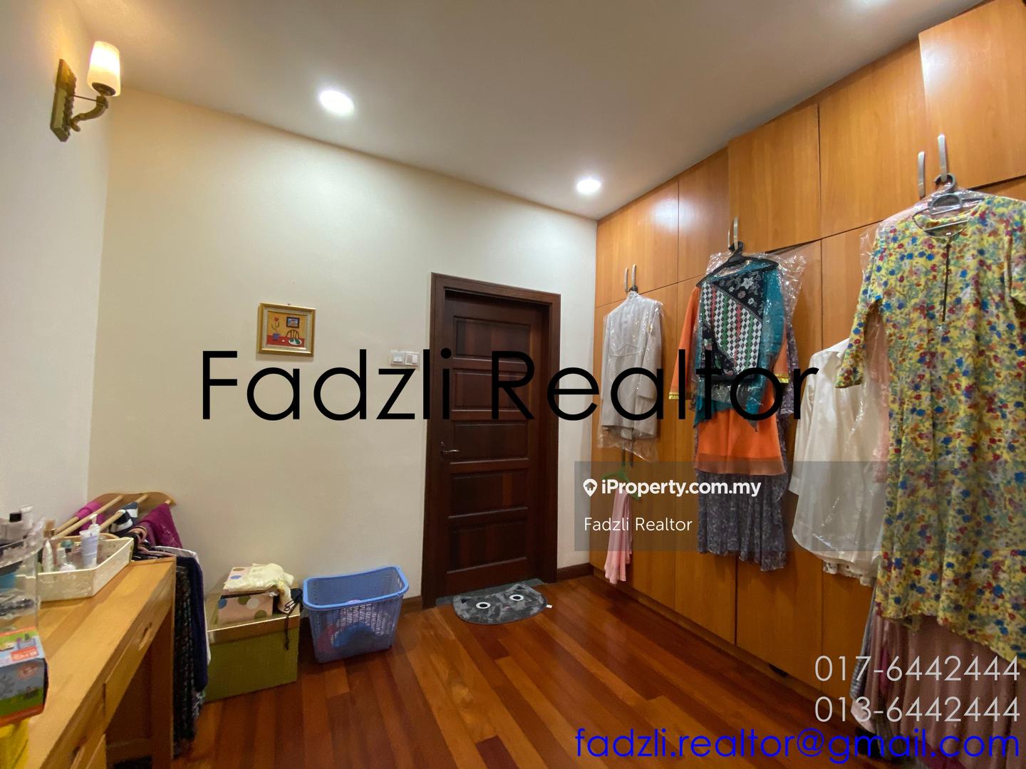 Bungalow House for Sale in Bukit Gita Bayu, Seri Kembangan by Fadzli Realtor - iProperty.com.my