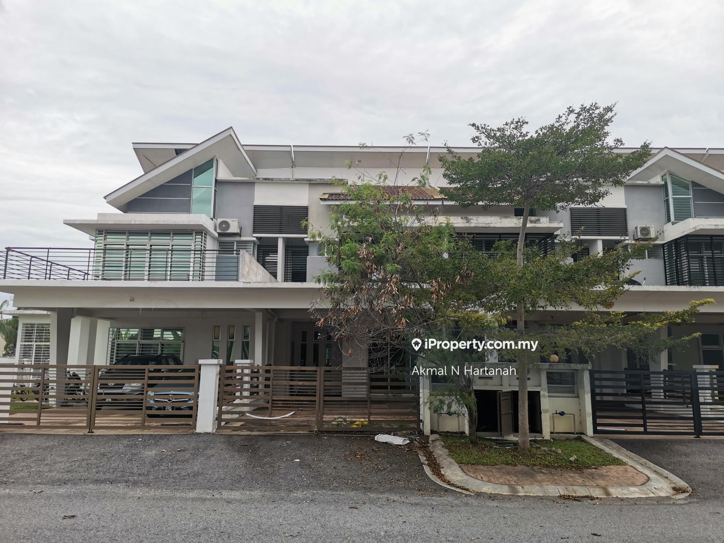 1-storey Terraced House for Sale in Seksyen 8 Tambahan, Bangi by Akmal N Hartanah - iProperty.com.my
