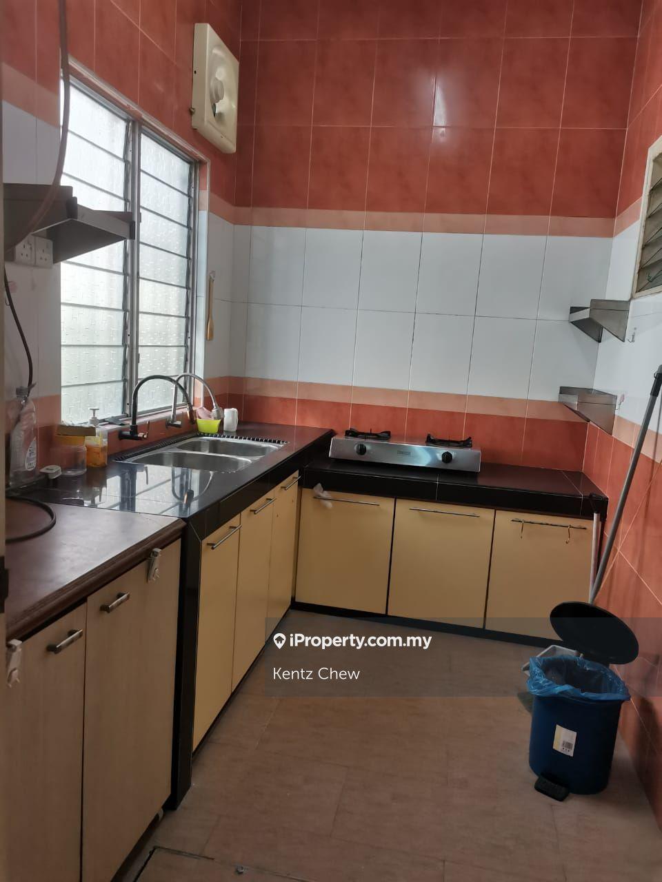 Rumah Berangkai 2 Tingkat untuk Dijual di Puchong Utama (Seksyen 8), Puchong oleh Kentz Chew - iProperty.com.my