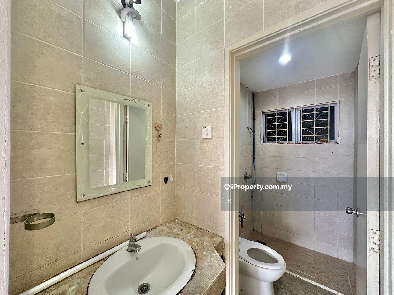 Condominium for Sale in Aseana Puteri by I.K. - iProperty.com.my