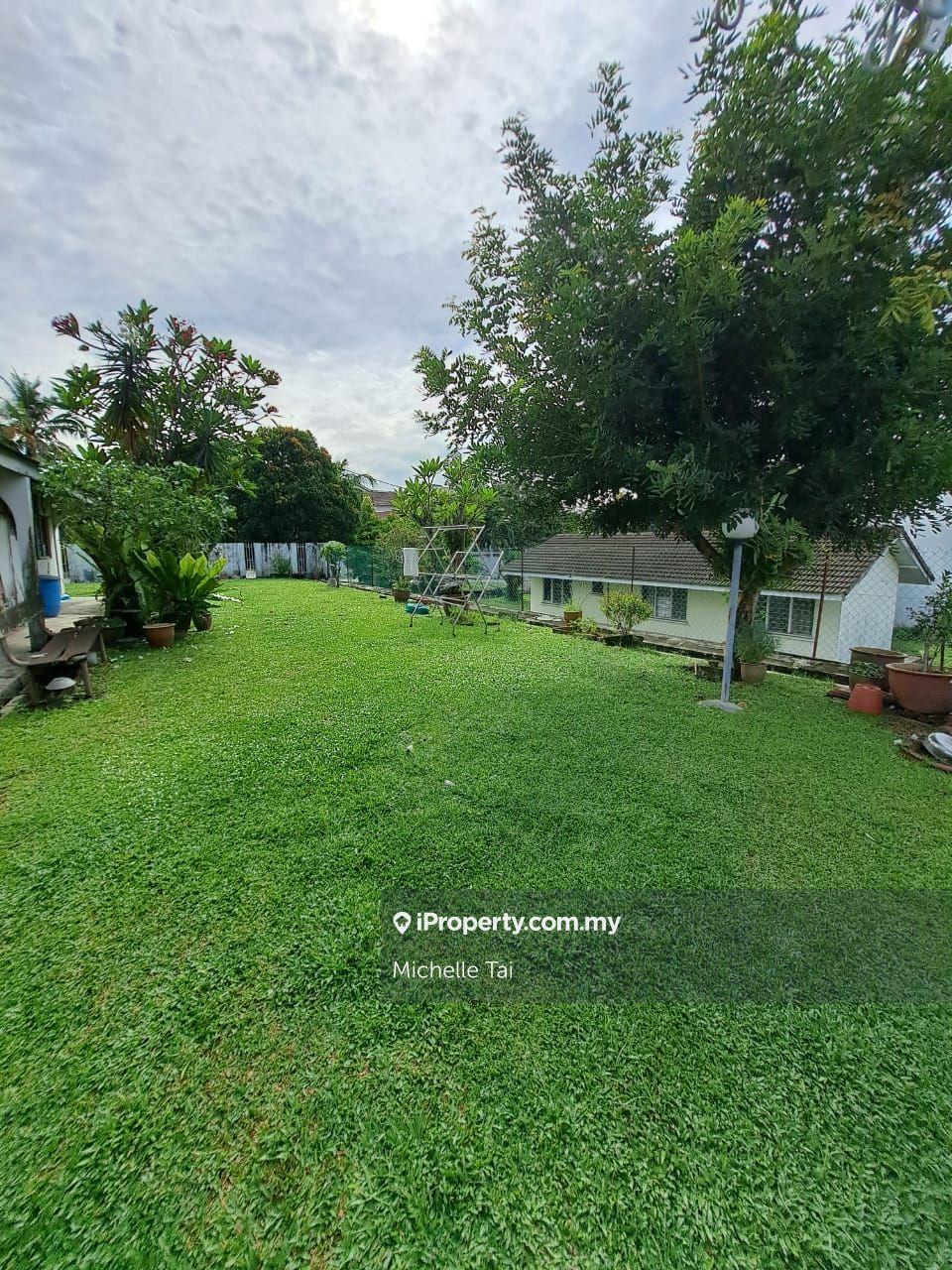 Semi-Detached House for Sale in Kampung Tunku, Petaling Jaya by Michelle Tai - iProperty.com.my