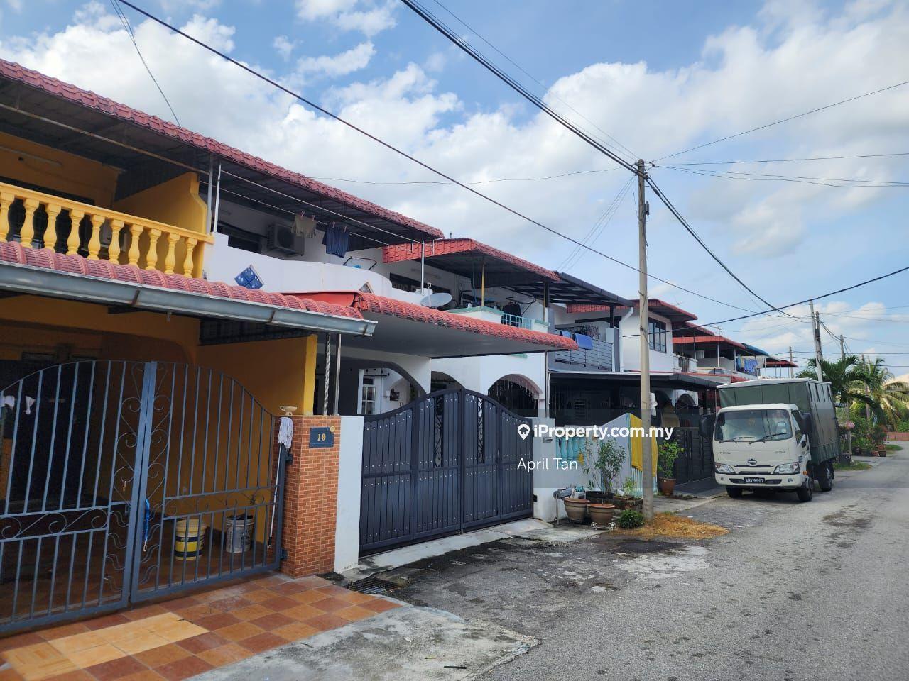 Rumah Berangkai 2 Tingkat untuk Dijual di Taman Arkid, Menglembu oleh April Tan - iProperty.com.my