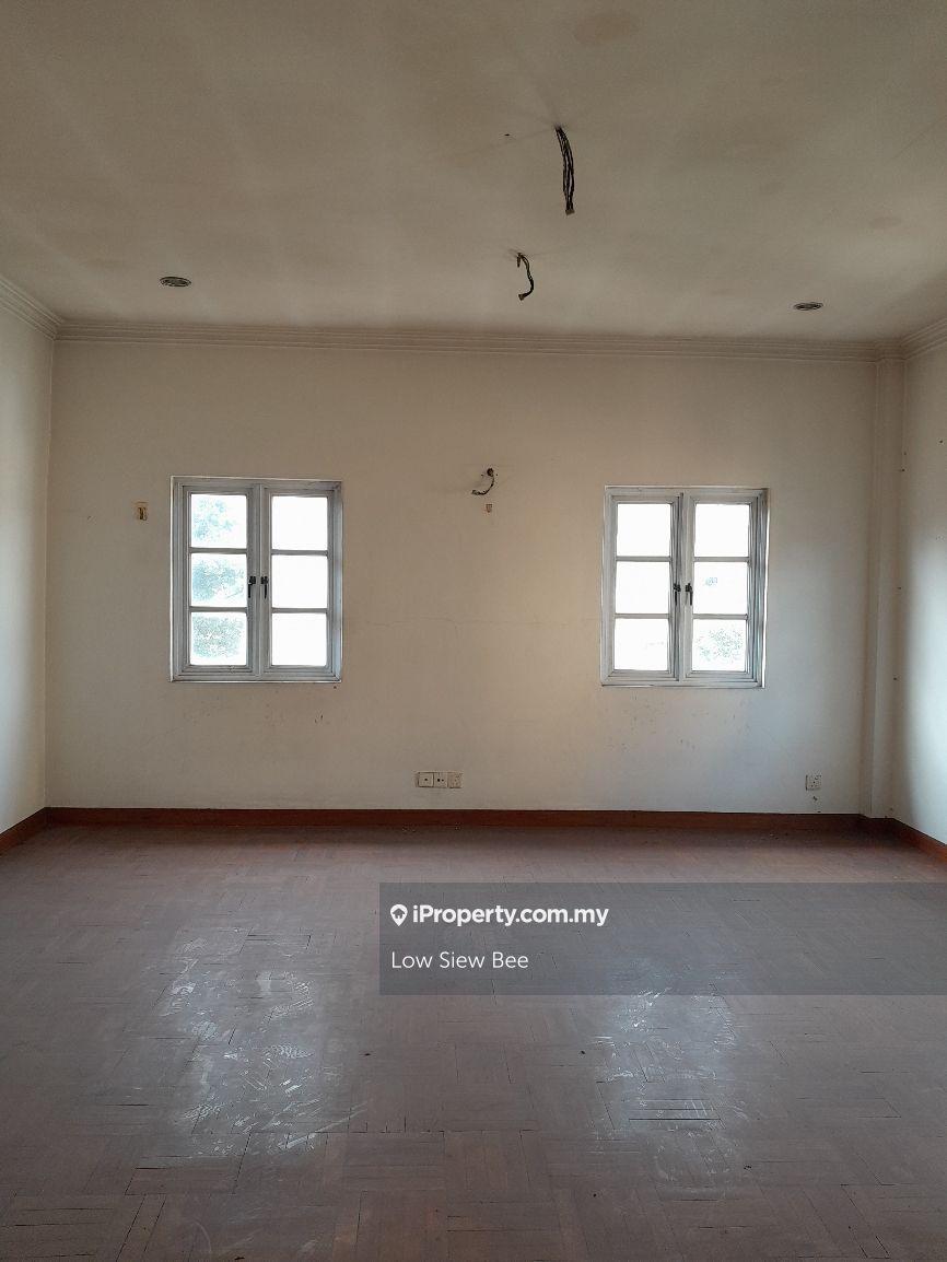 Banglo untuk Dijual di Usj 17, Subang Jaya oleh Low Siew Bee - iProperty.com.my