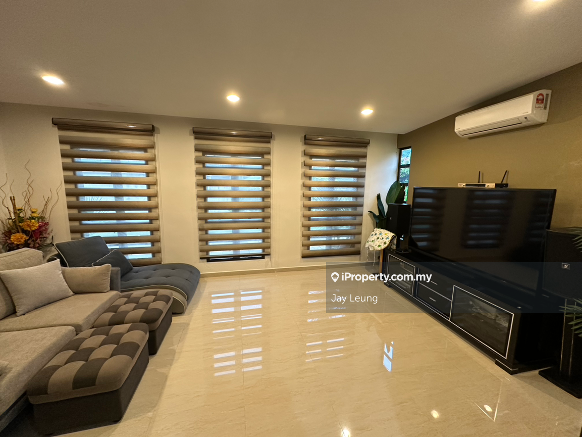 Bungalow House for Sale in Taman Golf, Ipoh by Jay Leung - iProperty.com.my