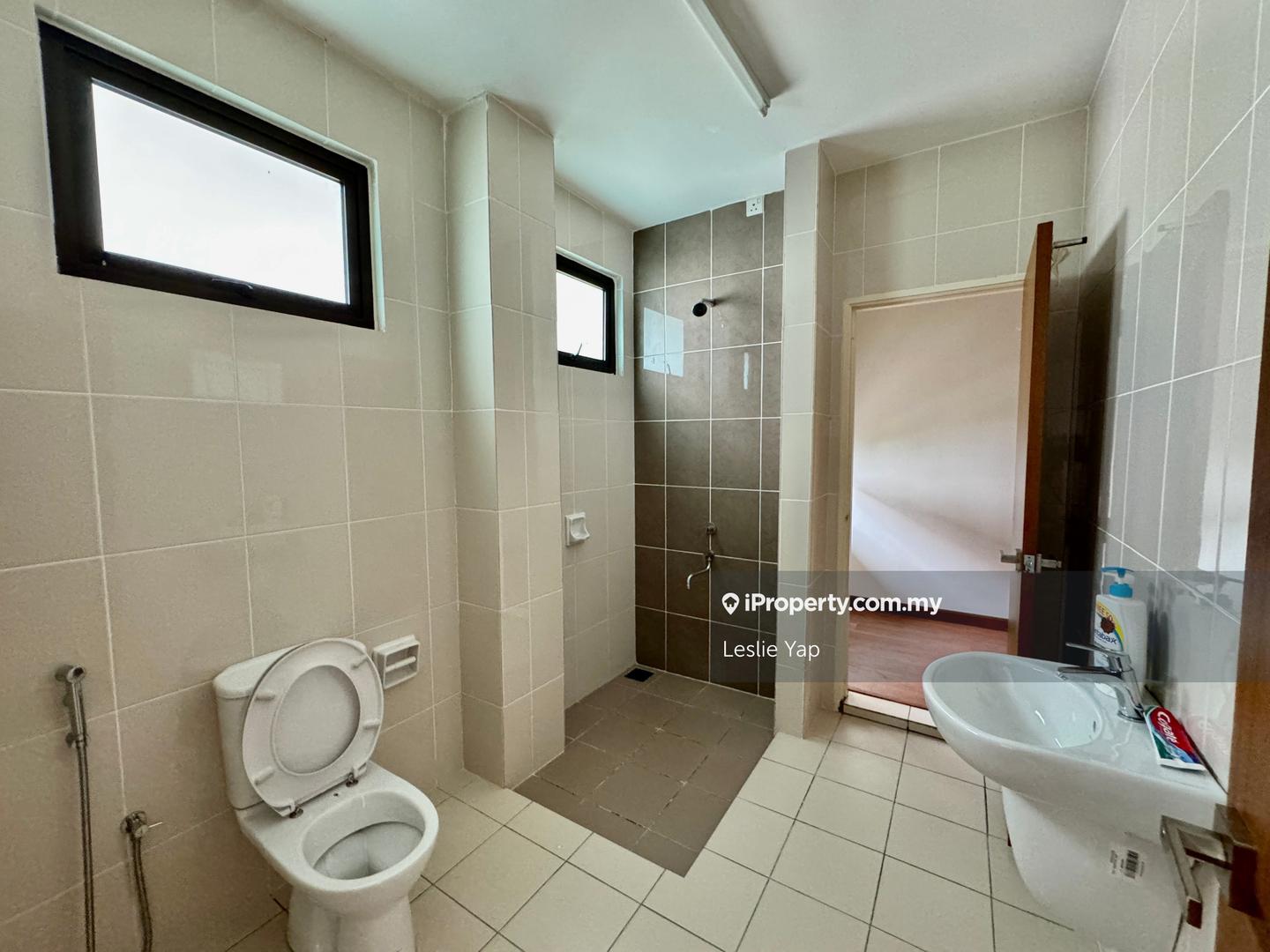 Rumah Berangkai 2 Tingkat untuk Dijual di Bandar Kinrara 7, Bandar Kinrara, BK 7, Bandar Kinrara oleh Leslie Yap - iProperty.com.my