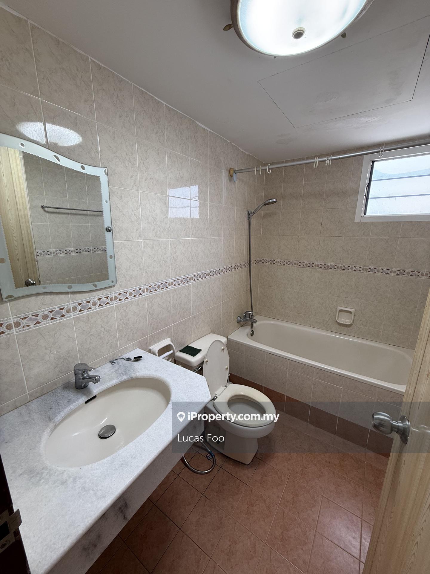 Condominium for Rent in Gurney Park Condominium by Lucas Foo - iProperty.com.my