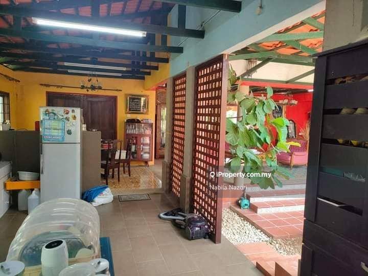 Banglo Komersial untuk Dijual di Kampung Tanjung Baru, Kota Bharu oleh Nabila Nazori - iProperty.com.my