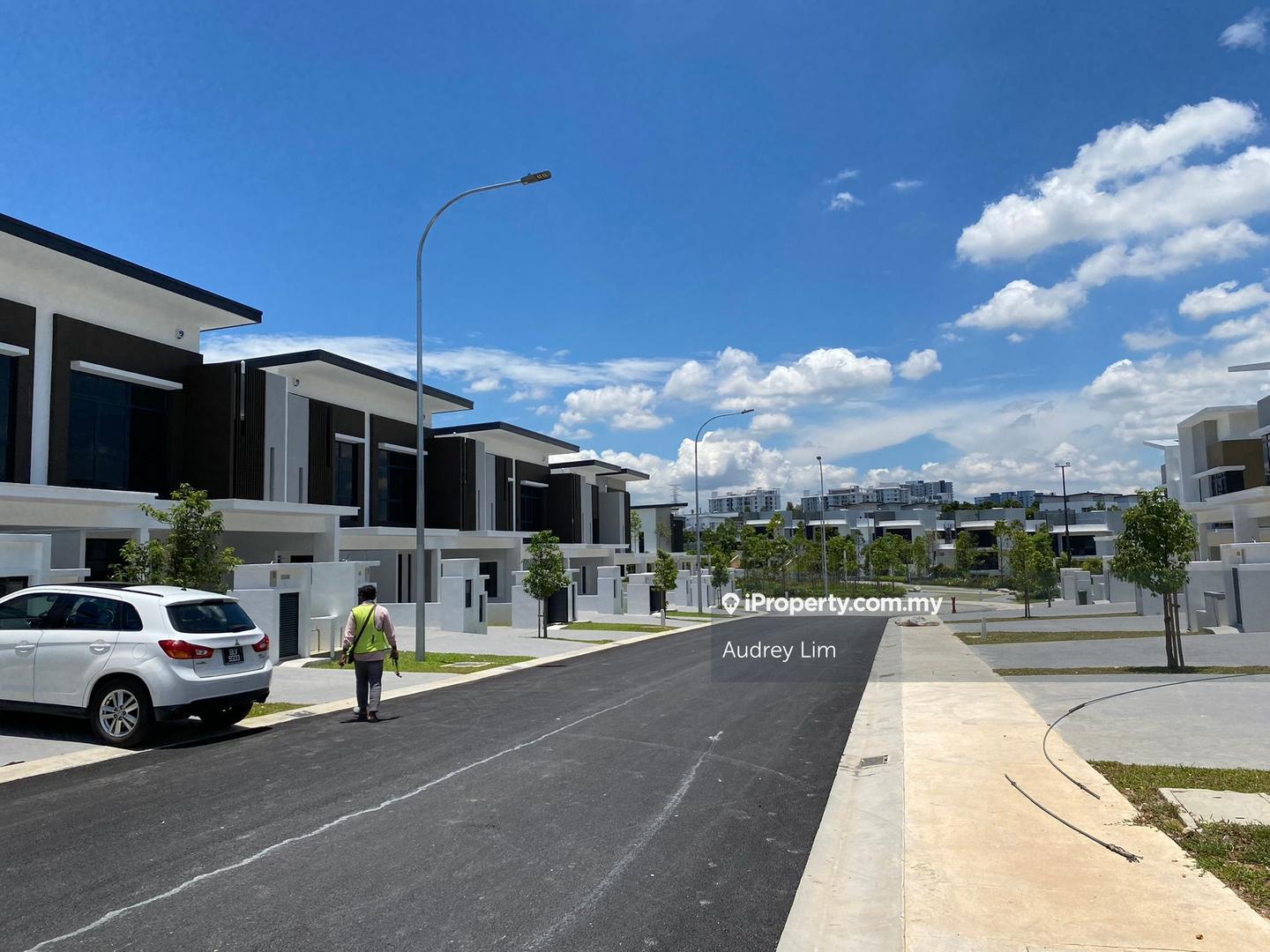 3-storey Terraced House for Sale in Jade Hills, Kajang by Audrey Lim - iProperty.com.my