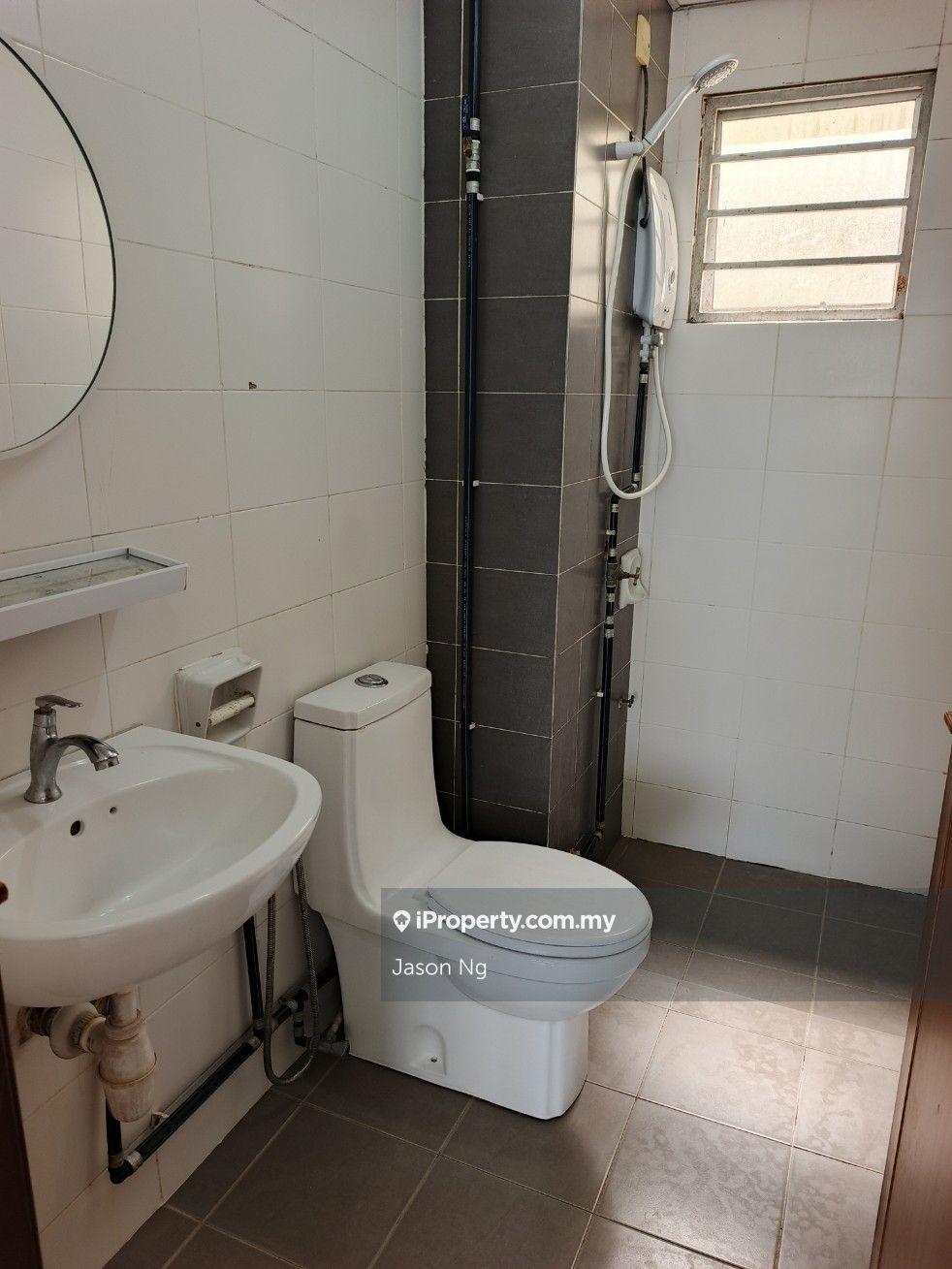 Service Residence for Rent in Alam Idaman by Jason Ng - iProperty.com.my