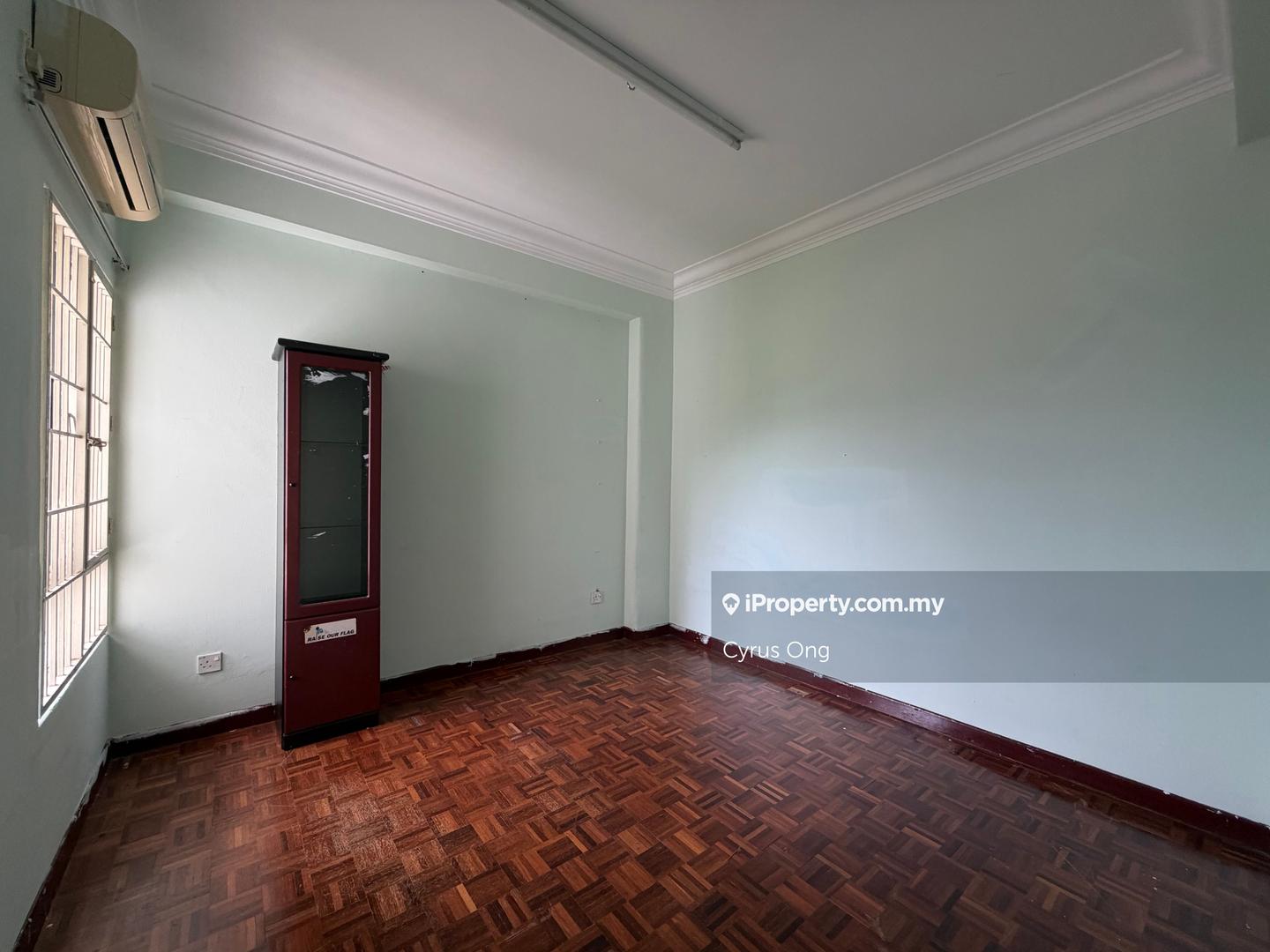 Apartment for Sale in Seri Puri by Cyrus Ong - iProperty.com.my