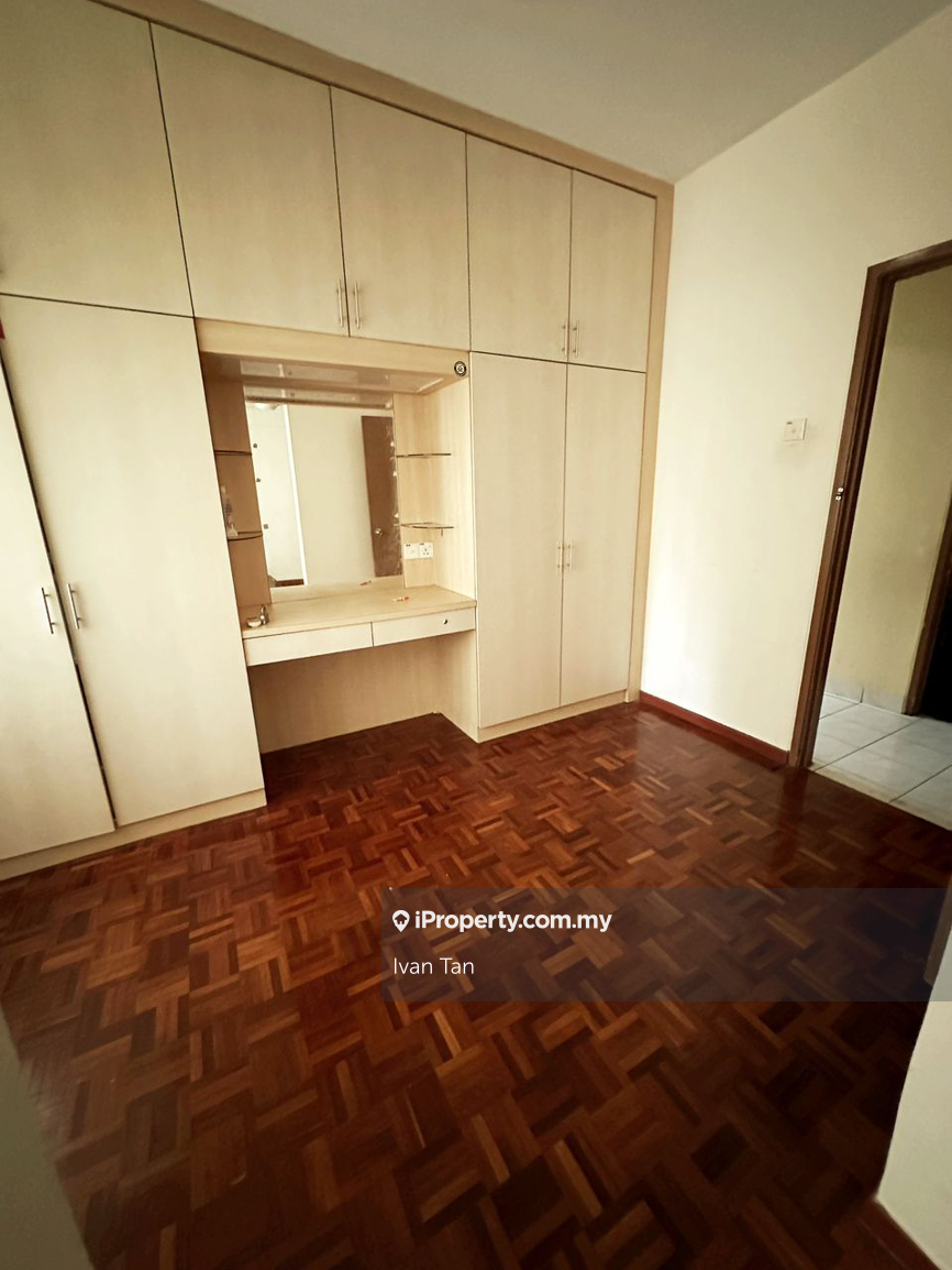 Condominium for Sale in Bayu Tasik 1 by Ivan Tan - iProperty.com.my