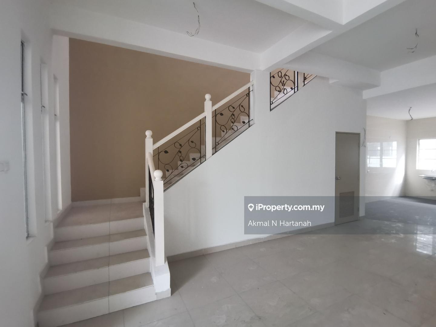 1-storey Terraced House for Sale in Seksyen 8 Tambahan, Bangi by Akmal N Hartanah - iProperty.com.my