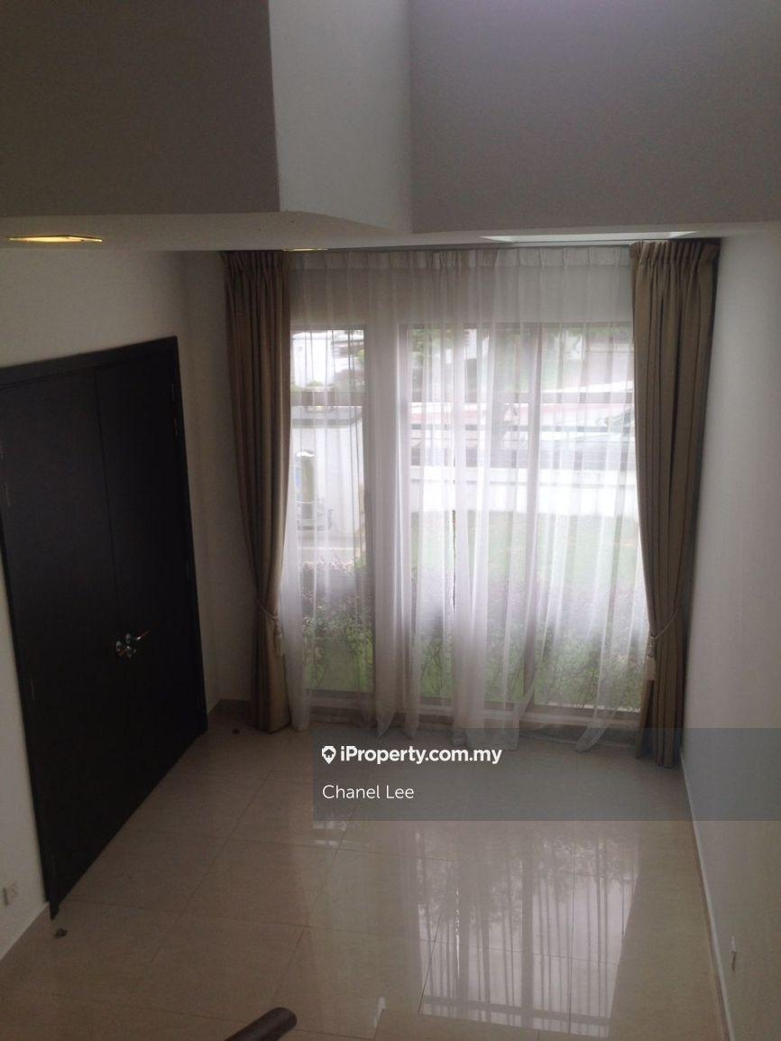 Rumah Berkembar untuk Dijual di Valencia, Sungai Buloh oleh Chanel Lee - iProperty.com.my
