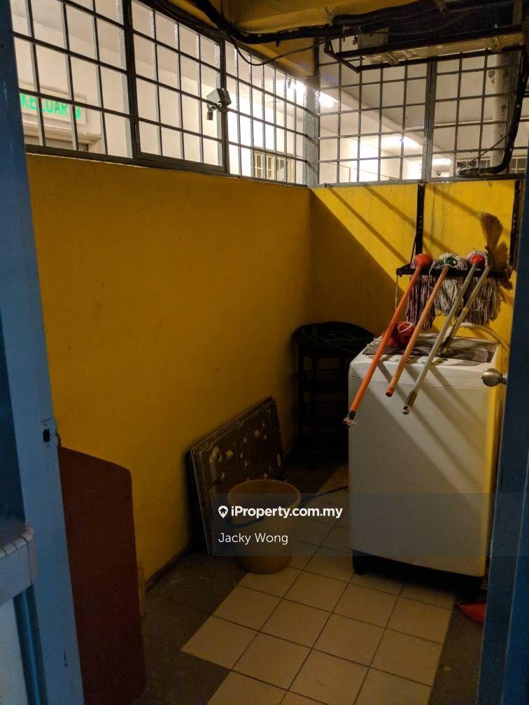 Kondominium untuk Disewa di Endah Regal Condominium oleh Jacky Wong - iProperty.com.my