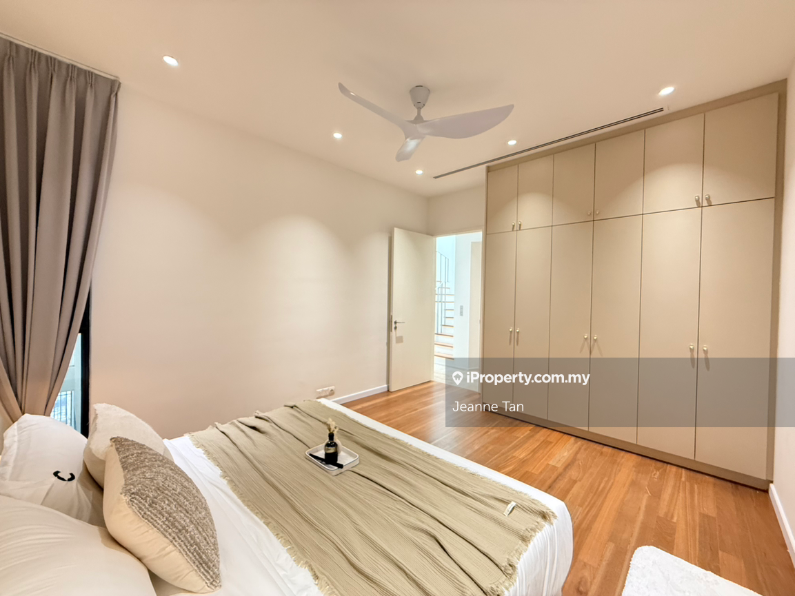 Bungalow House for Sale in Kenny Heights, Kh Villa, Sri Hartamas by Jeanne Tan - iProperty.com.my