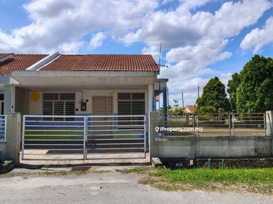 Semi-Detached House for Rent in Bandar Saujana Putra, SP 9, Jenjarom by Irwan Affandi - iProperty.com.my